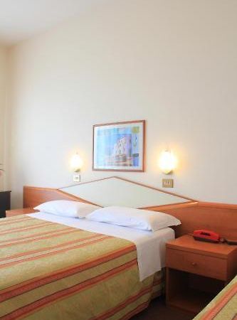 Park Hotel Chianciano Terme Exterior photo